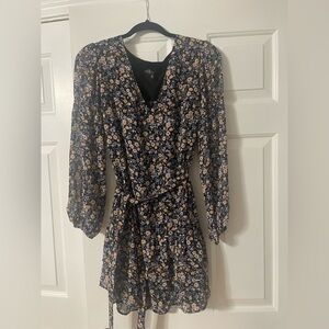 Dynamite Black Floral Long Sleeve Dress